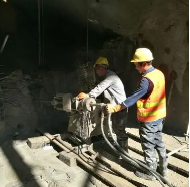 水满乡水下抗分散灌浆料特点 水下不分散注浆料介绍